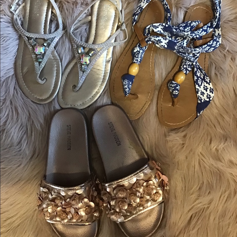 3 pair of sandals